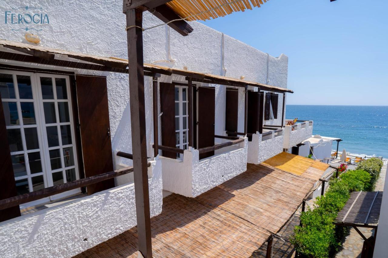 Ferogia Hotell Skyros Exteriör bild