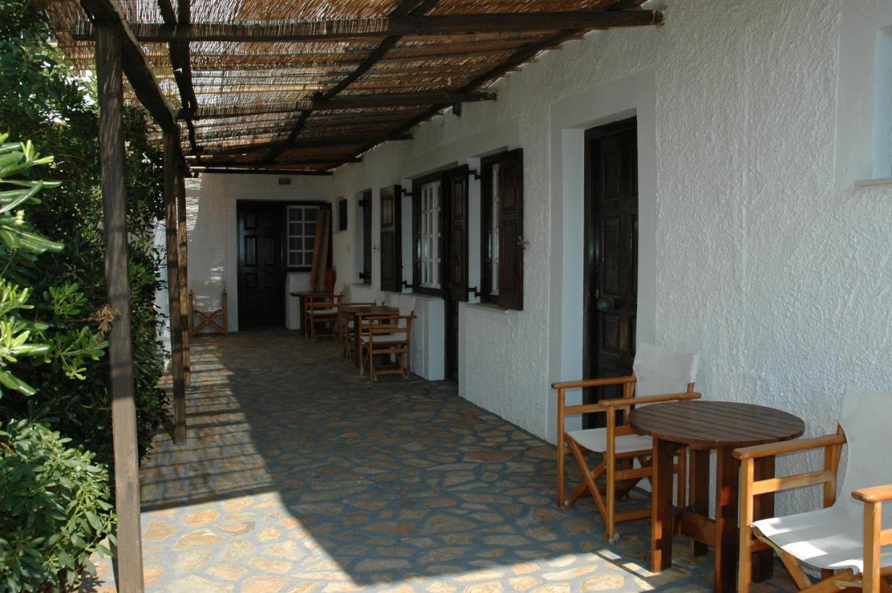 Ferogia Hotell Skyros Exteriör bild