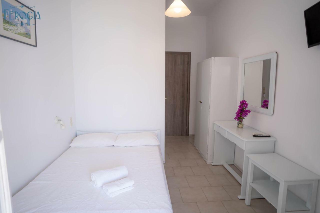 Ferogia Hotell Skyros Exteriör bild