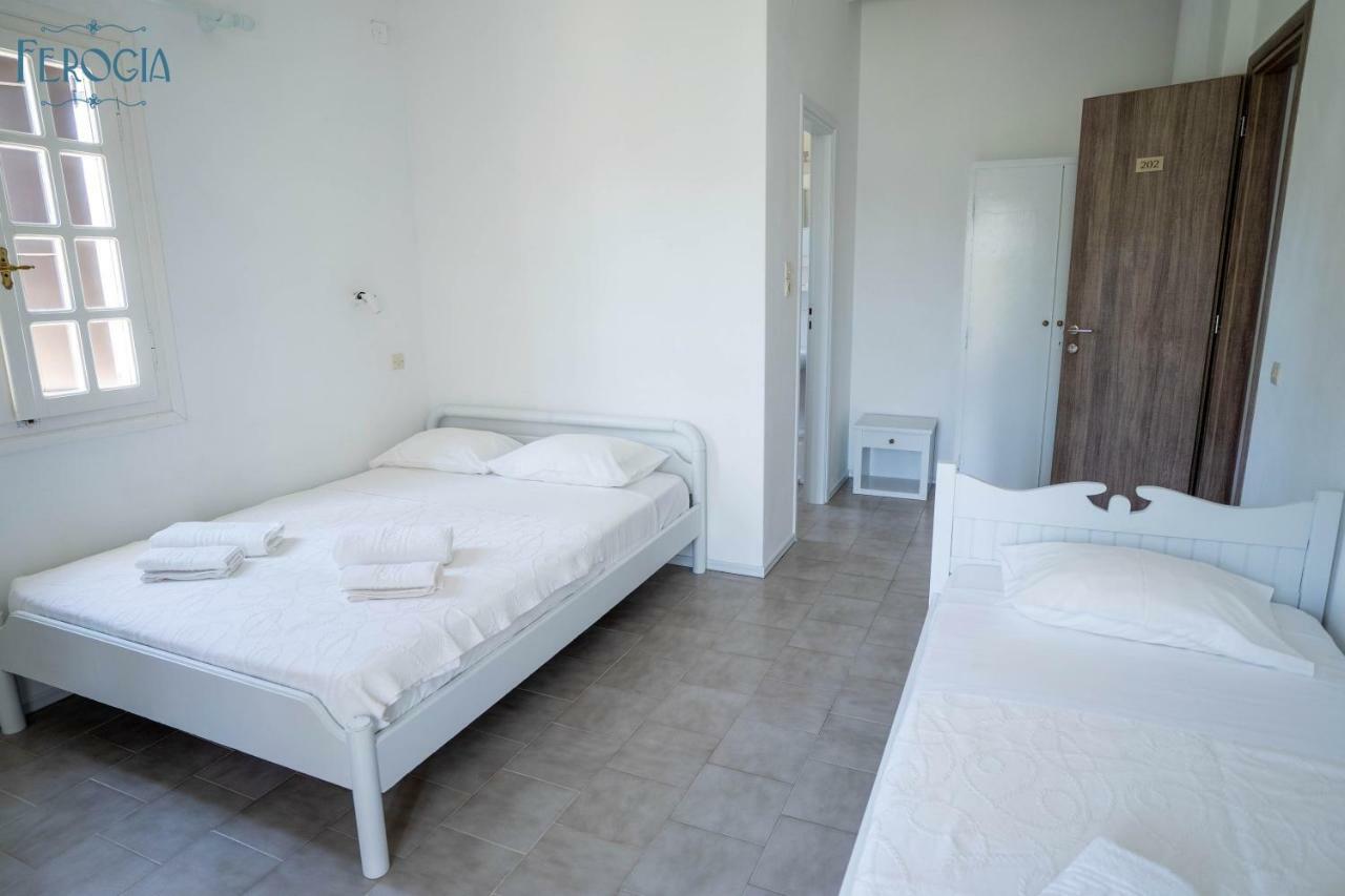 Ferogia Hotell Skyros Exteriör bild