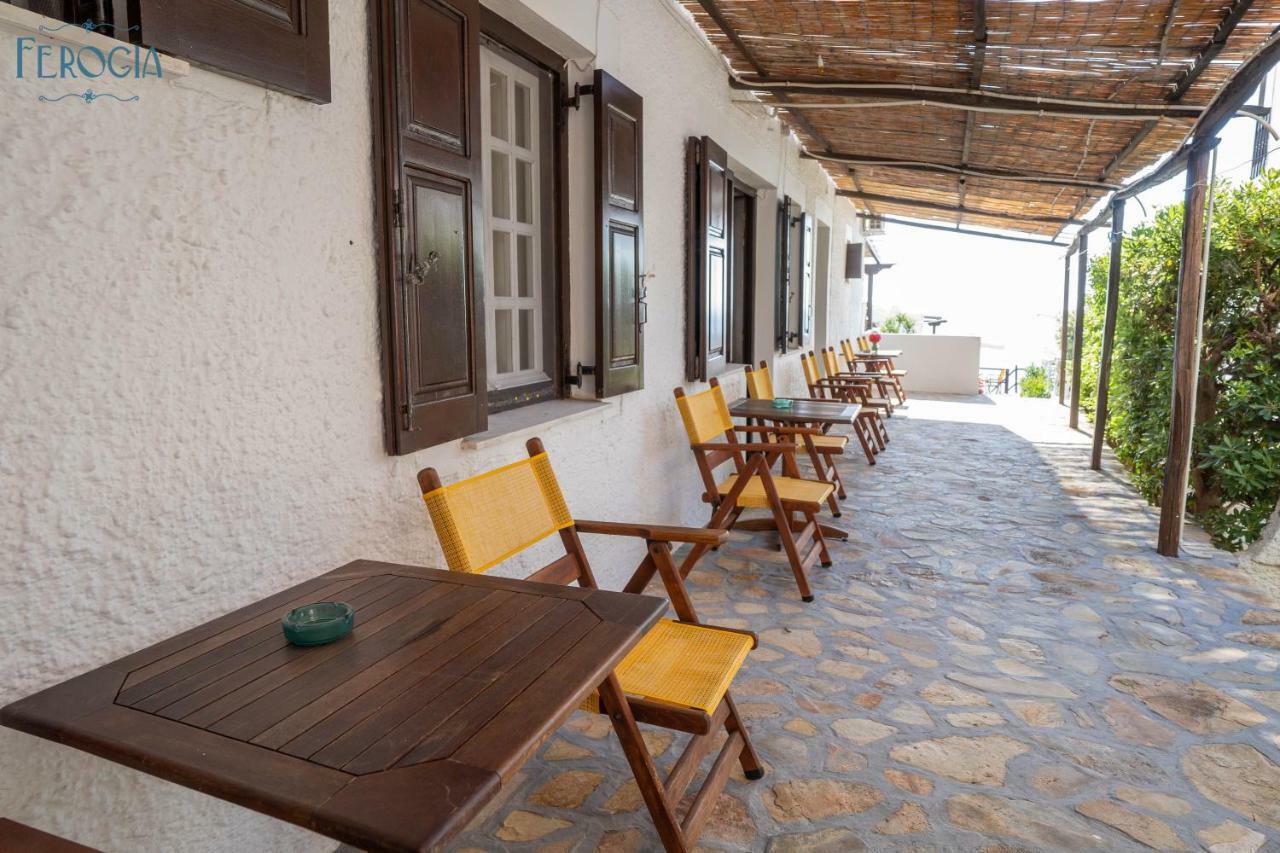 Ferogia Hotell Skyros Exteriör bild